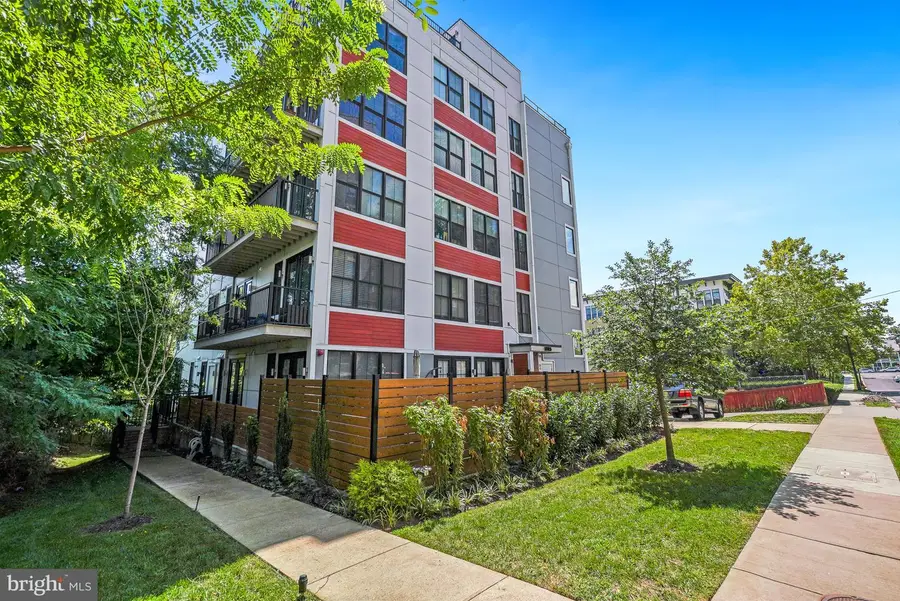1245 N Pierce St #8, Arlington, VA 22209 - #2