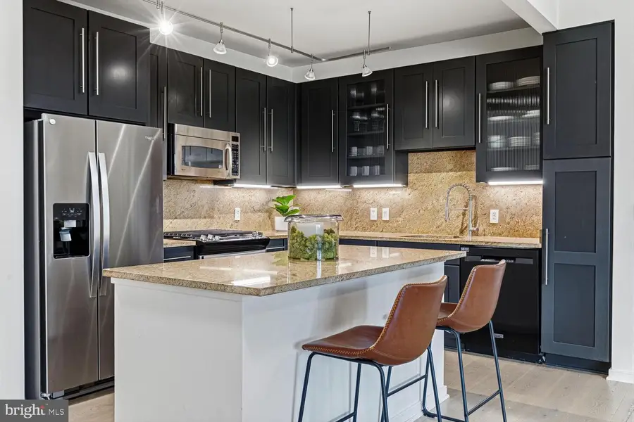 2200 N Westmoreland St #421, Arlington, VA 22213 - #3