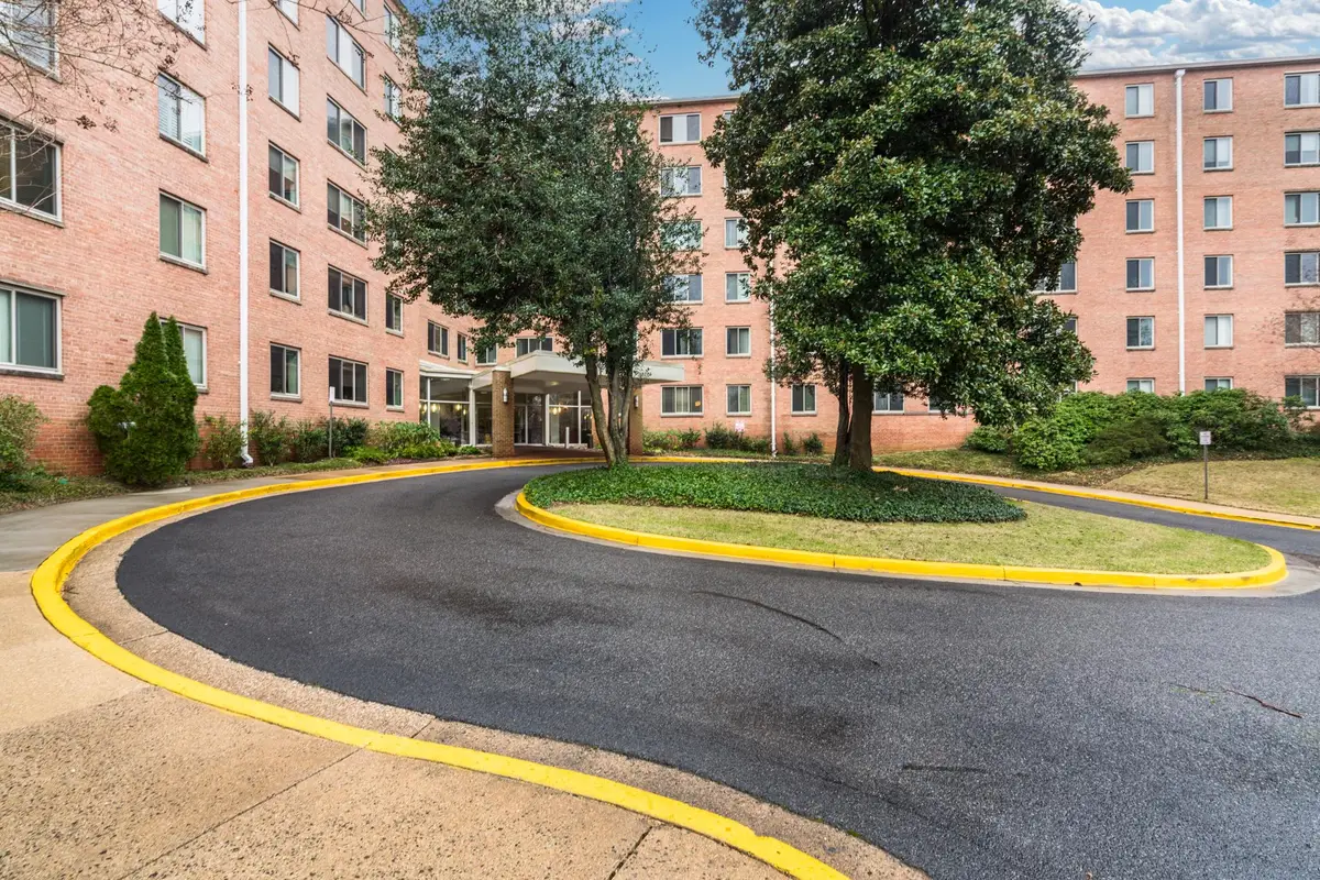 3000 Spout Run Pkwy #c407, Arlington, VA 22201 - #1