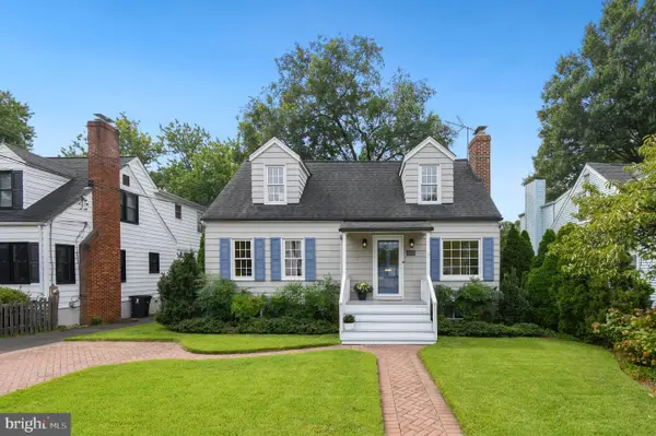 5712 4th St S, ARLINGTON, VA 22204