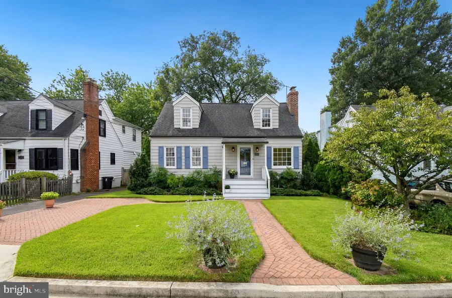 5712 4th St S, Arlington, VA 22204 - #3