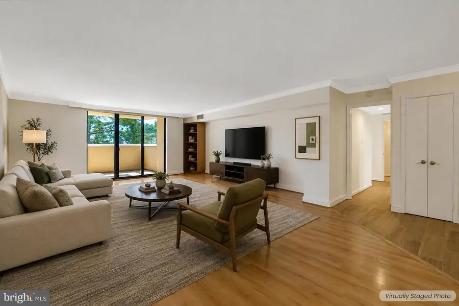1101 S Arlington Ridge Rd #304, Arlington, VA 22202 - #3