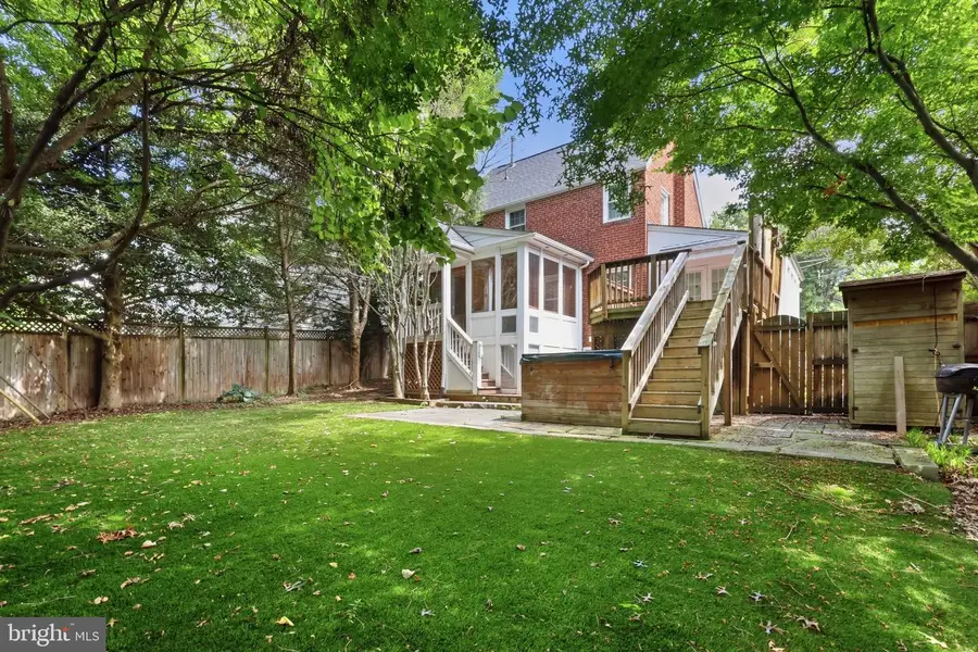1706 N Glebe Rd, Arlington, VA 22207 - #2