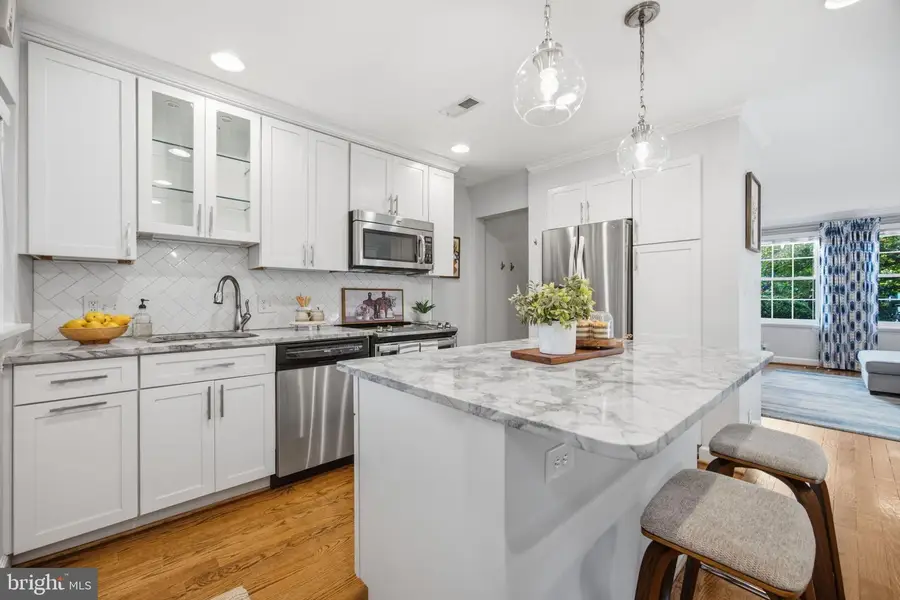 4449 36th St S, Arlington, VA 22206 - #3