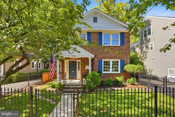 1504 N Highland St, ARLINGTON, VA 22201