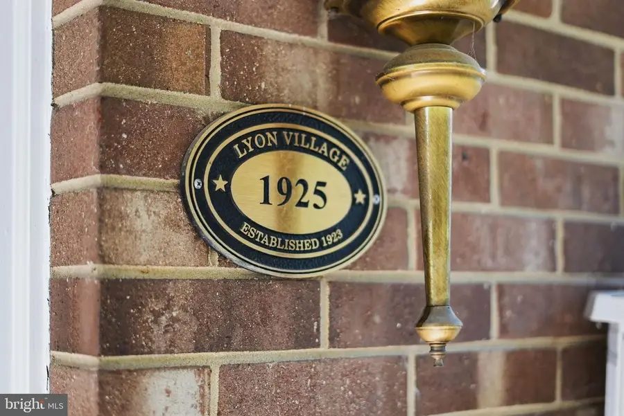 1504 N Highland St, Arlington, VA 22201 - #3