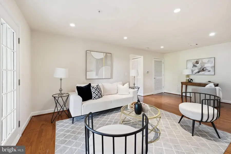4189 S Four Mile Run Dr #201, Arlington, VA 22204 - #3