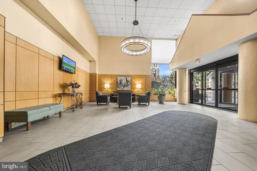 1211 S Eads St #1305, Arlington, VA 22202 - #2