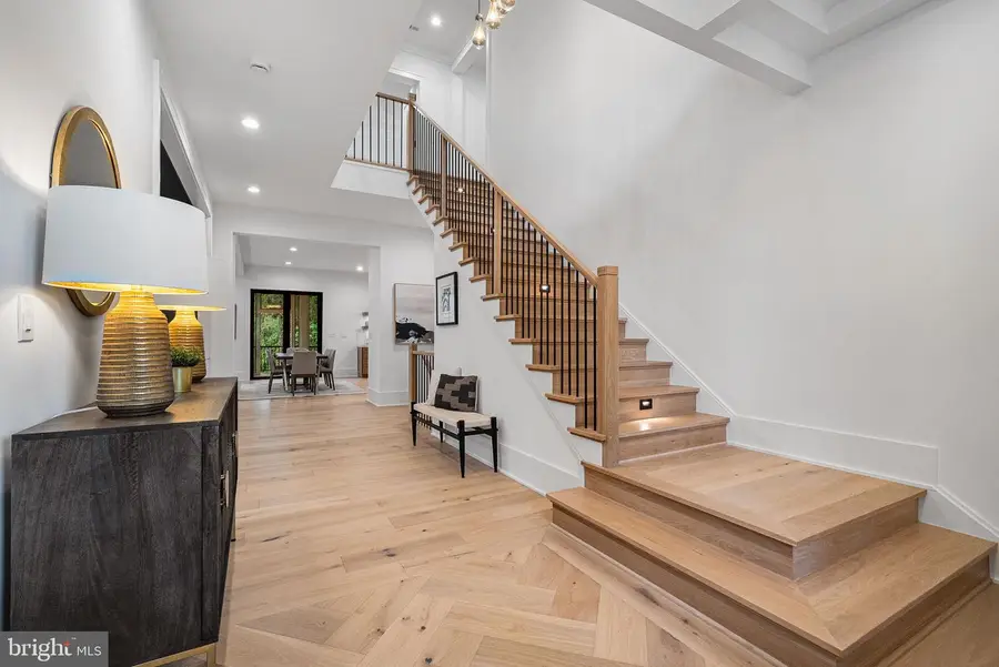 420 N Irving St, Arlington, VA 22201 - #2