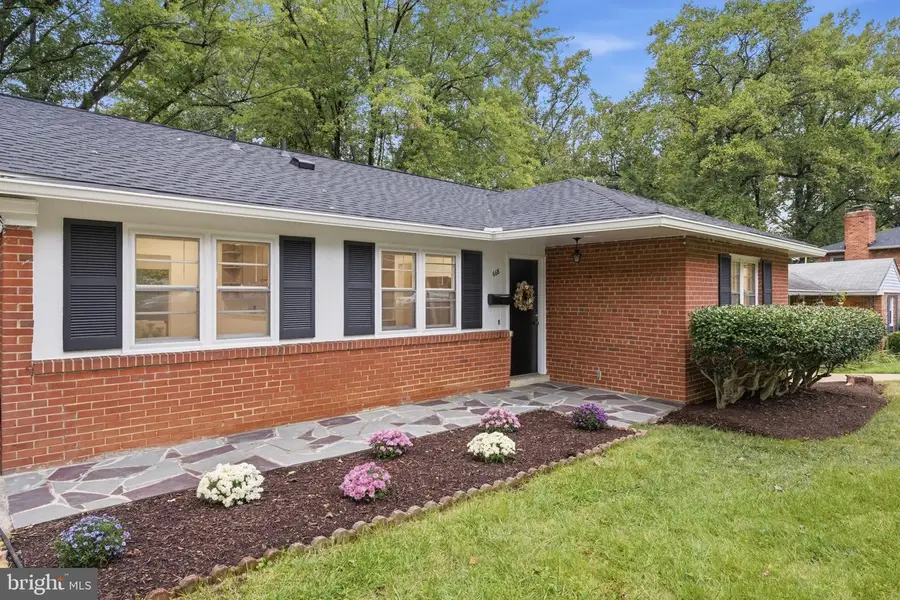 668 S Illinois St, Arlington, VA 22204 - #2