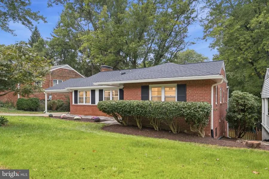 668 S Illinois St, Arlington, VA 22204 - #3