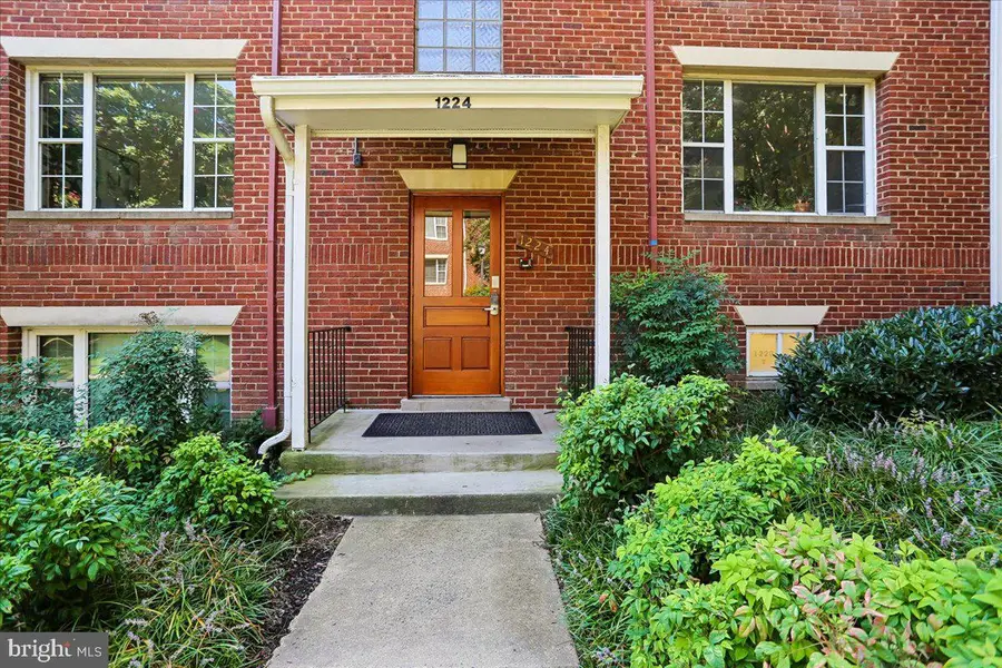 1224 N Meade St #es102, Arlington, VA 22209 - #3