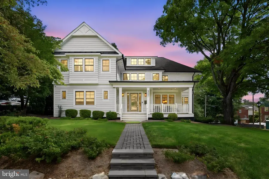 3501 N Dinwiddie St, Arlington, VA 22207 - #2
