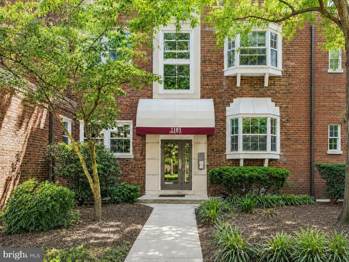 2103 N Scott St #84, Arlington, VA 22209 - #1