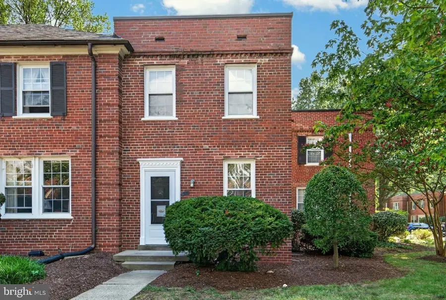 2600 16th St S #714, Arlington, VA 22204 - #2