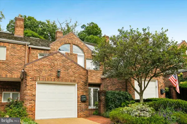 2467 N Wakefield Ct, ARLINGTON, VA 22207