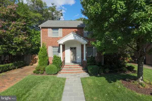 525 N Oxford St, ARLINGTON, VA 22203