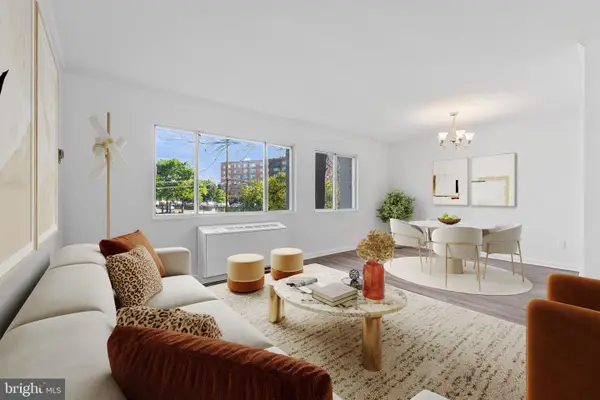 3601 S 5th St S #206, ARLINGTON, VA 22204