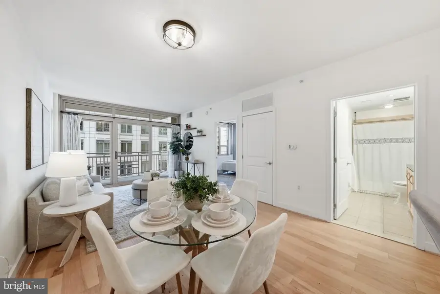 888 N Quincy St #1105, Arlington, VA 22203 - #3