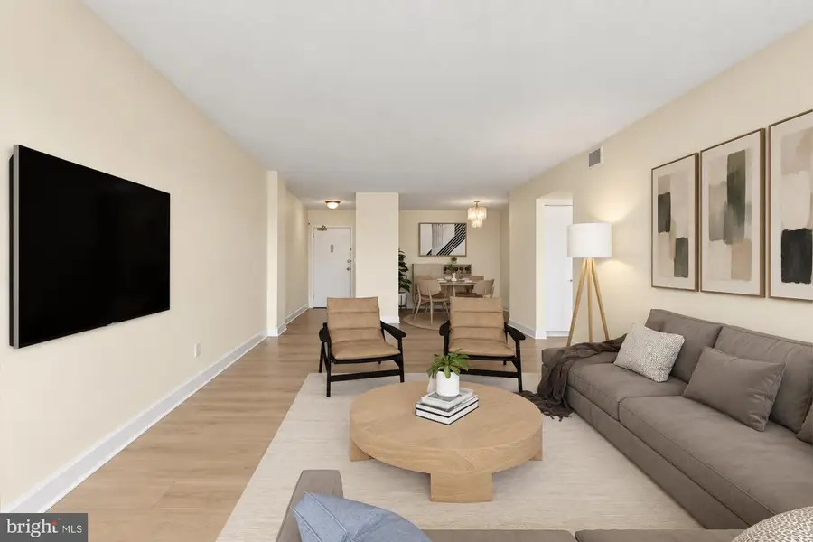 1300 S Army Navy Dr #1007, Arlington, VA 22202 - #2