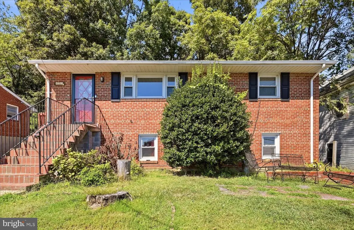 3447 22nd St S, Arlington, VA 22204 - #1