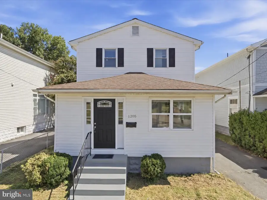 1205 Quincy St, Arlington, VA 22201 - #3