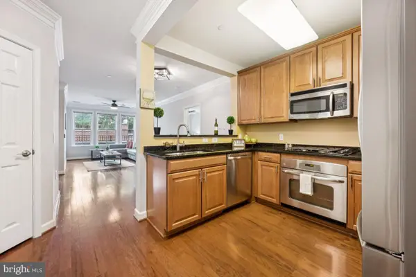2101 N Monroe St N #107, ARLINGTON, VA 22207
