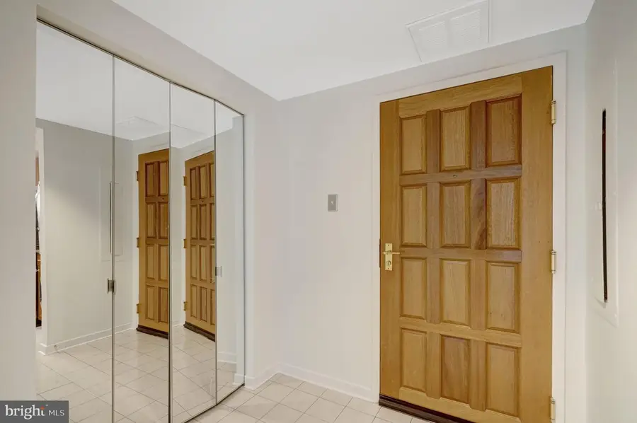 1530 Key Blvd #307, Arlington, VA 22209 - #3