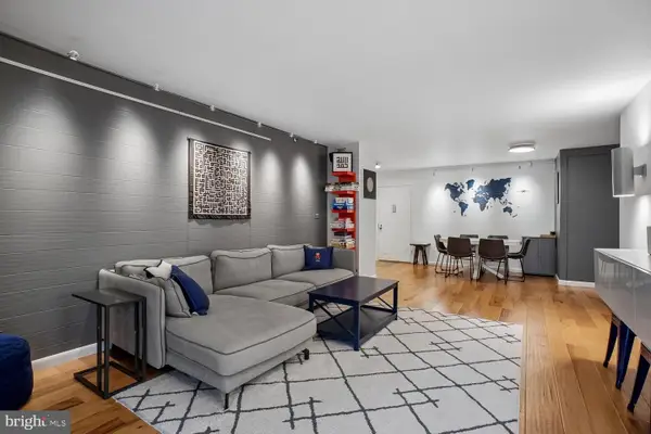 900 N Stafford St #1103, ARLINGTON, VA 22203