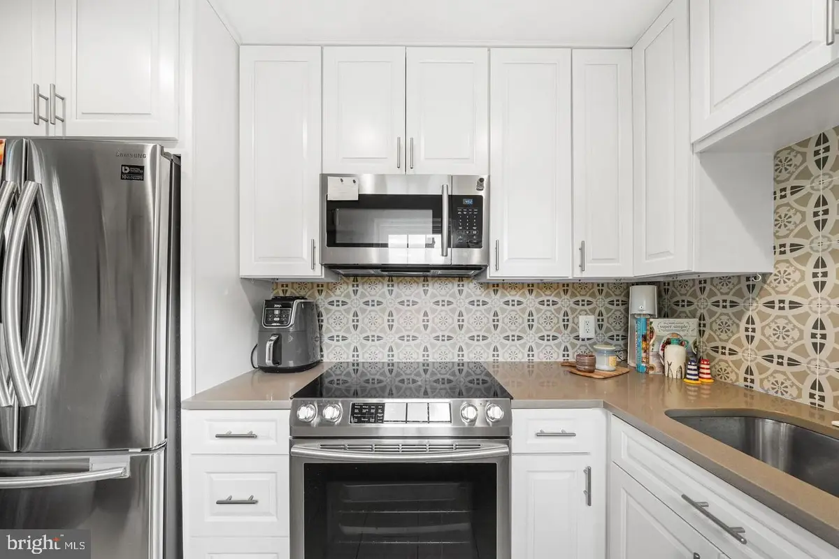 4520 36th St S #b2, Arlington, VA 22206 - #1