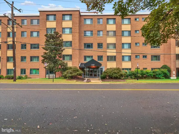 1200 S Arlington Ridge Rd #316, ARLINGTON, VA 22202