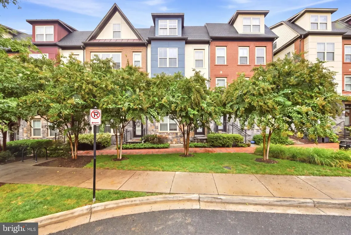 1739 13th St S, Arlington, VA 22204 - #1