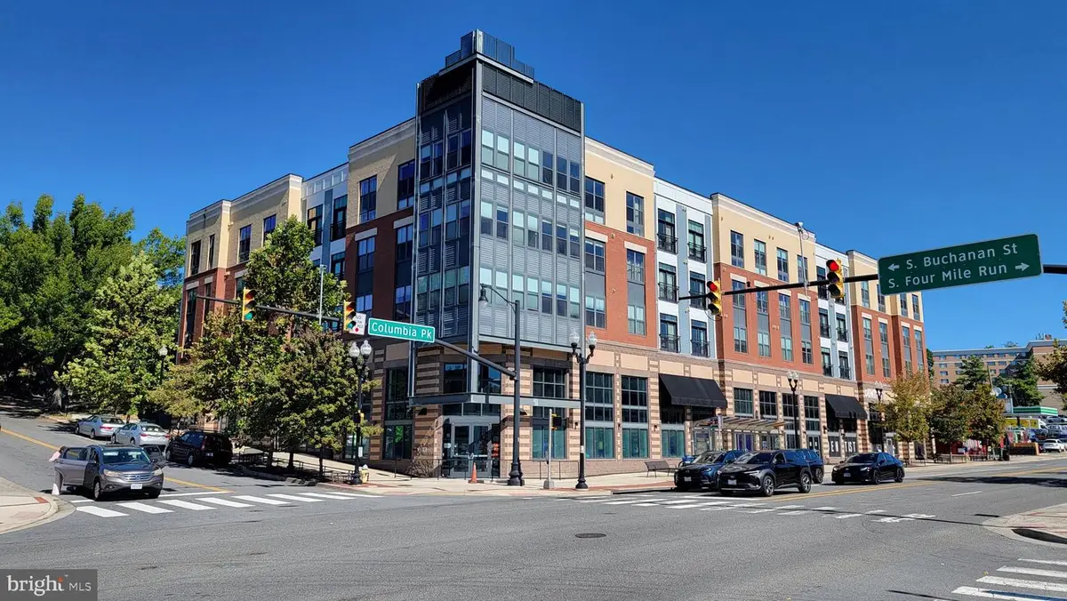 989 S Buchanan St #425, Arlington, VA 22204 - #1