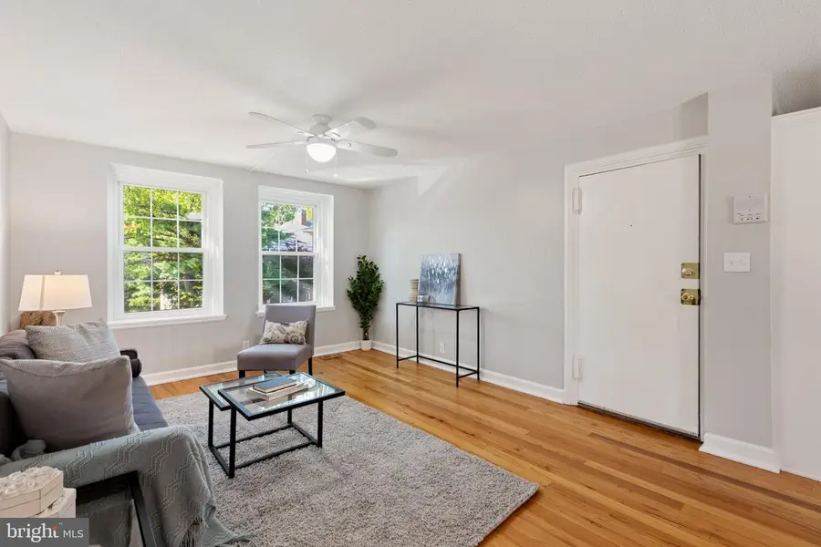 2818 S Abingdon St #a2, Arlington, VA 22206 - #3