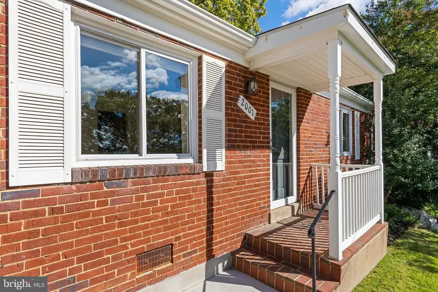 2001 S Quincy St, Arlington, VA 22204 - #2