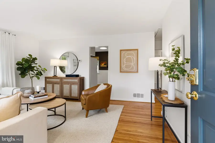 2001 S Quincy St, Arlington, VA 22204 - #3