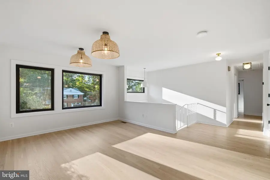 963 N Rochester St, Arlington, VA 22205 - #3