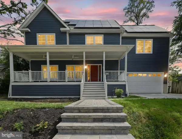 2115 Military Rd, ARLINGTON, VA 22207