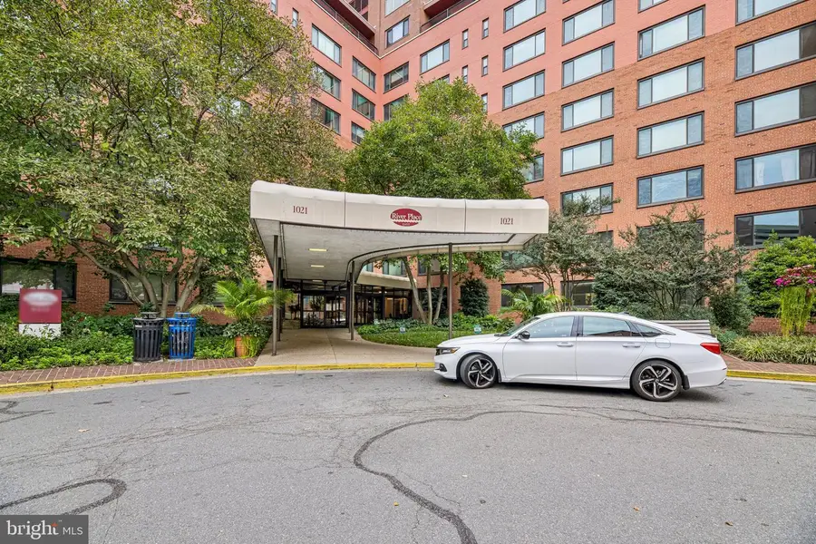 1021 Arlington Blvd #919, Arlington, VA 22209 - #2