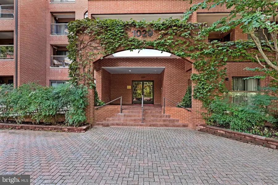 1029 N Stuart St #719, Arlington, VA 22201 - #2
