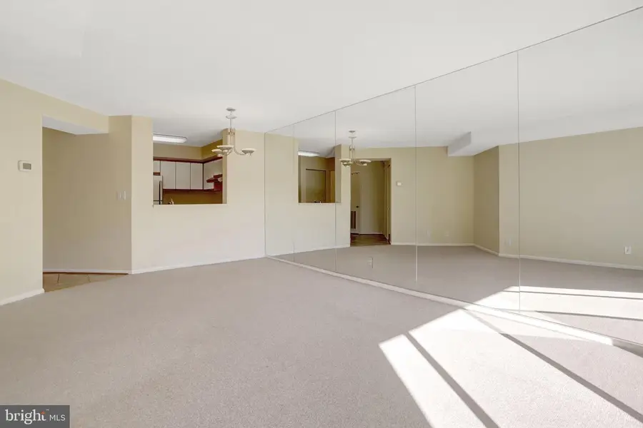2100 Langston Blvd #520, Arlington, VA 22207 - #2