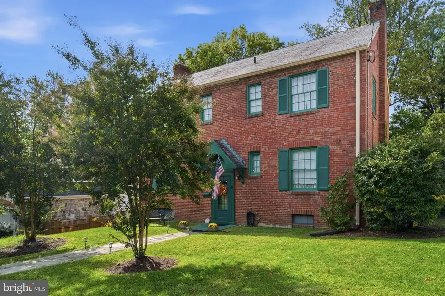 1708 N Hartford St, Arlington, VA 22201 - #2