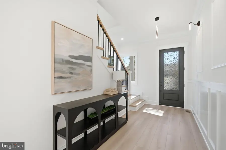 1905 N Taylor St, Arlington, VA 22207 - #3