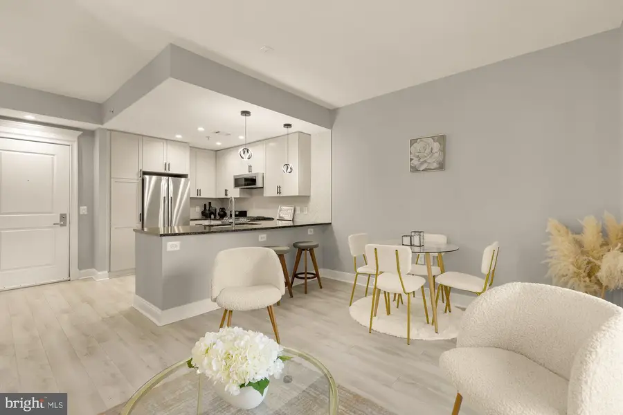 820 N Pollard St #210, Arlington, VA 22203 - #3