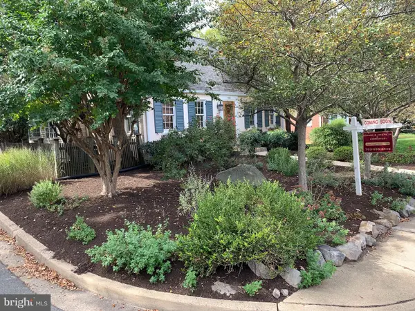 600 N Ivy St N, ARLINGTON, VA 22201