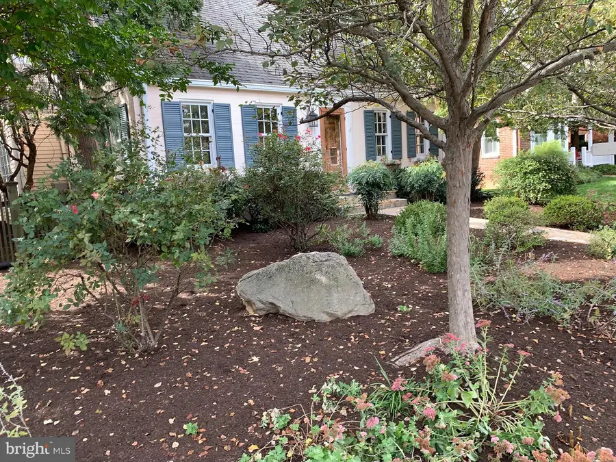 600 N Ivy St N, Arlington, VA 22201 - #2