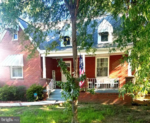 3713 Washington Blvd, ARLINGTON, VA 22201