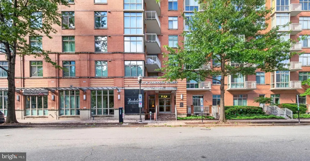 1000 N Randolph St #105, Arlington, VA 22201 - #1