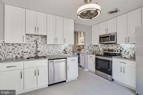 2210 S Quincy St #2, ARLINGTON, VA 22204