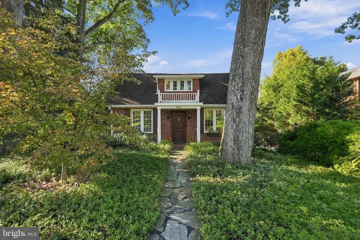 4518 N Glebe Rd, Arlington, VA 22207 - #1